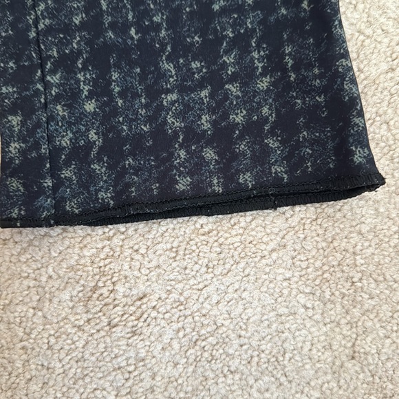 Theory Stretchy Pants Size Large - Navy and Green - Picture 5 of 5